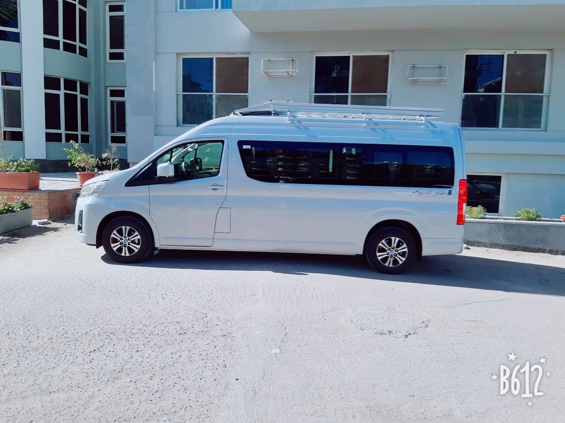 Toyota Hiace transfer