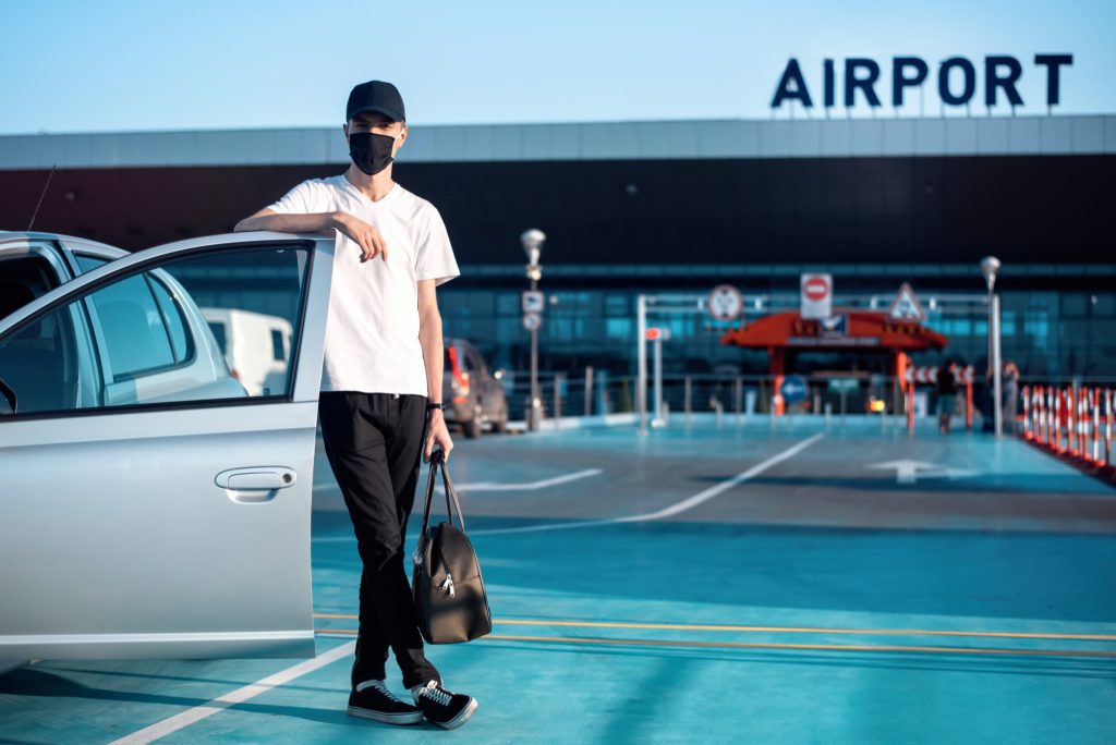 Man traveling peacefully in the middle pandemic
